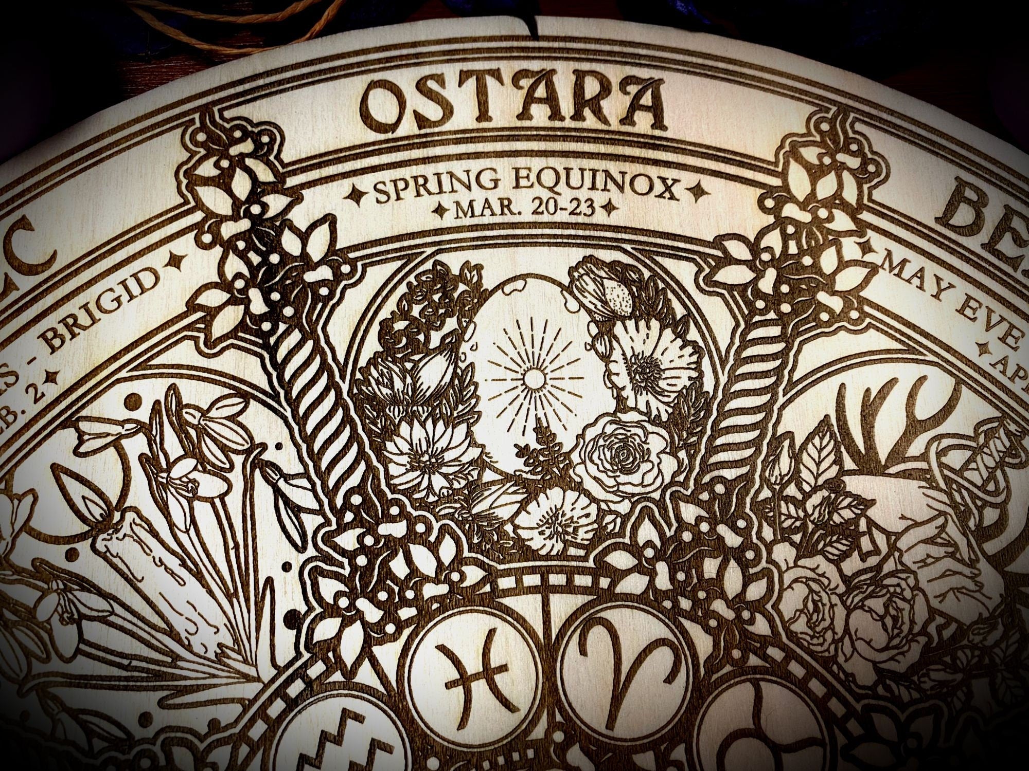 Wheel of the Year engraved on poplar wood "Natural" version - wicca wiccan witch magic witchcraft wood pyrography pagan symbolism paganism 